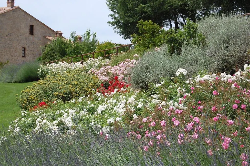 Borgo Fastelli Aparthotel Sarteano 3*,