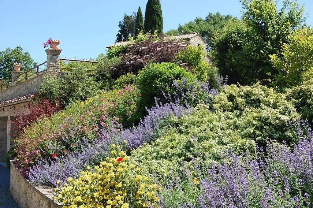 Borgo Fastelli Aparthotel Sarteano